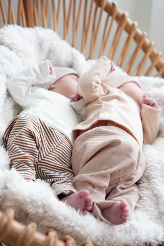 Broekje baby rib daisy