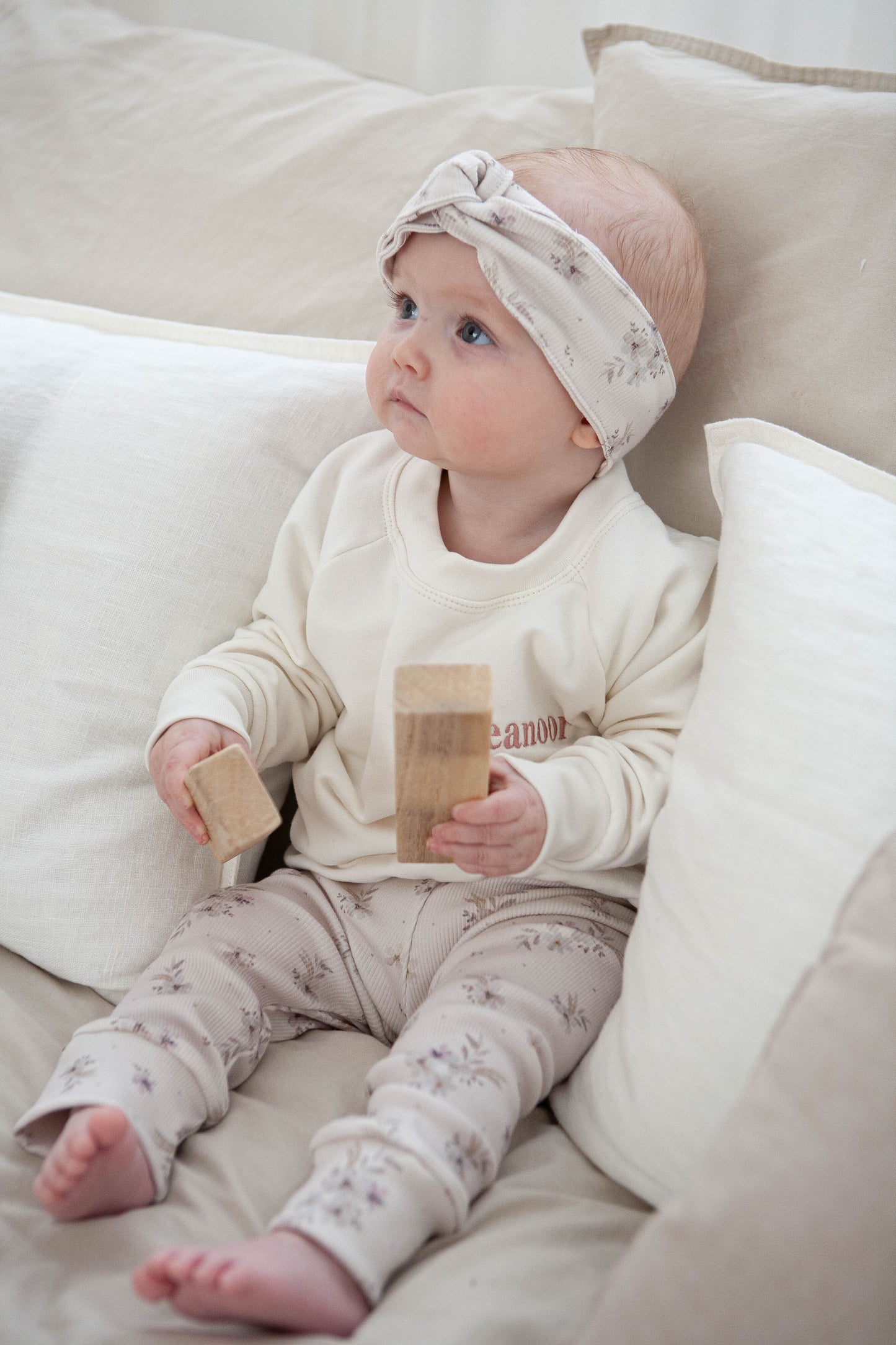 Legging baby rib roze/paarse bloemetjes