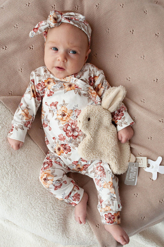 Schöner Blumen Strampler