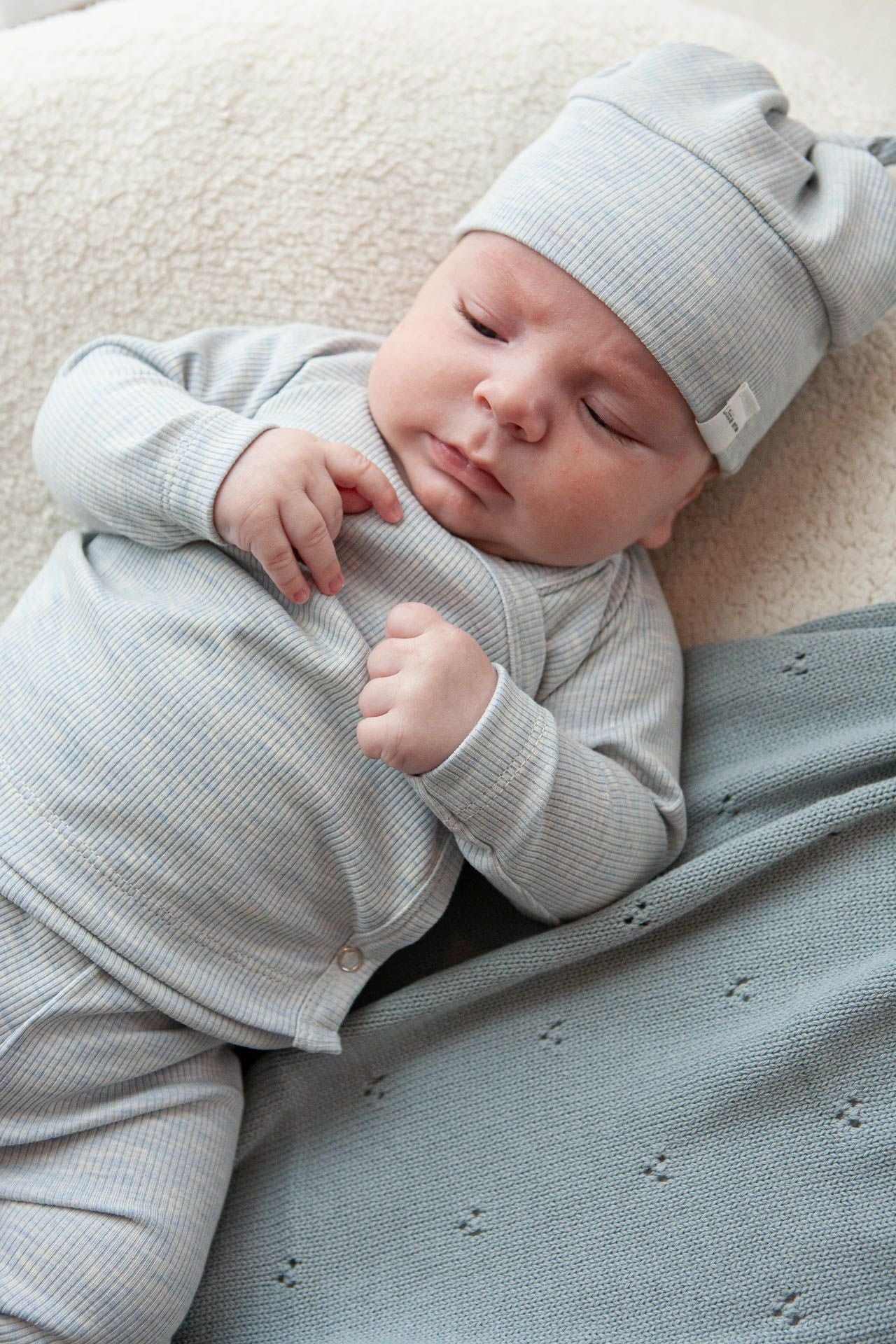 Baby hat rib blue/melange