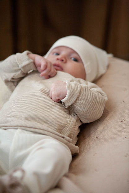 Babymütze Rippe ecru
