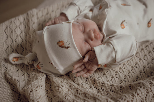 Baby-Ripp-Dino-Mütze