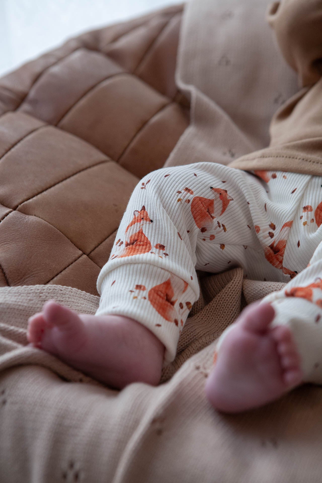 Cable-knit pants natural